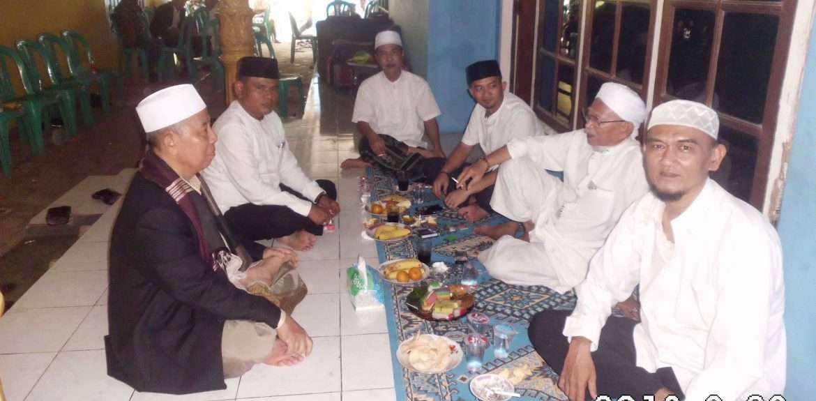 Warga Desa Dayeuh Peringati Isra Mi’Raj Nabi Muhammad Saw