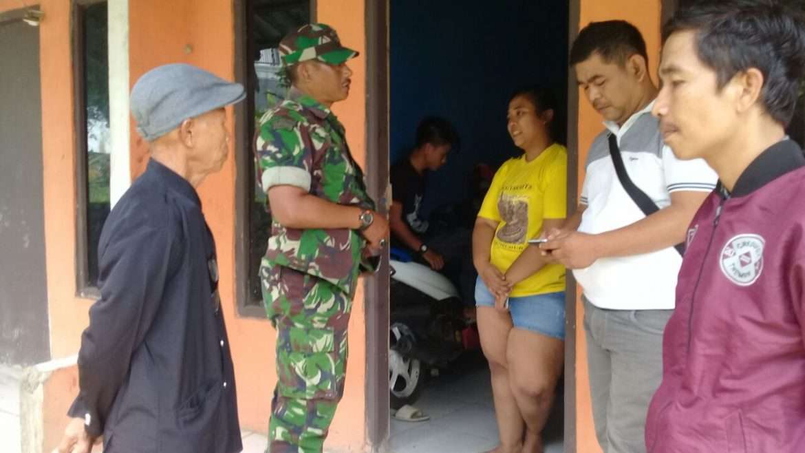 Didampingi Babinsa, Pemdes Cinangneng Sidak Sejumlah Kontrakan
