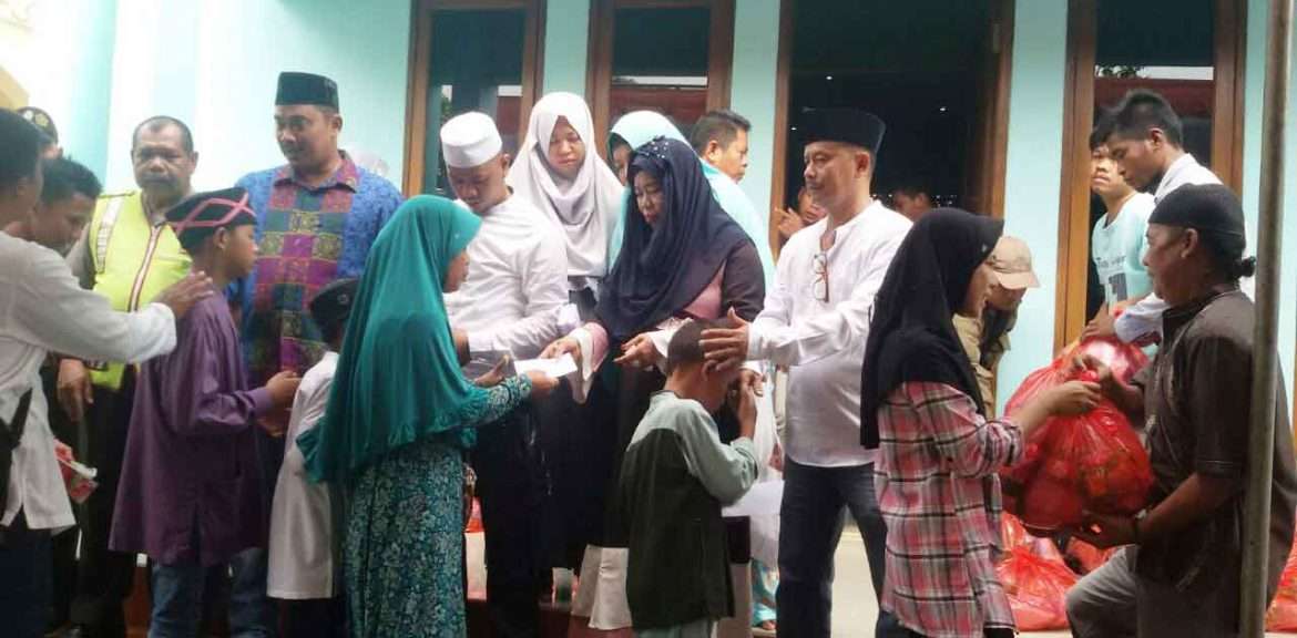 Koperasi Karya Mandiri Santuni Ratusan Anak Yatim Piatu