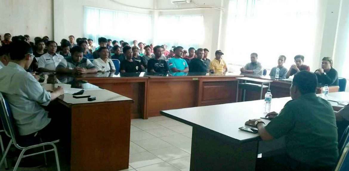 Camat Jongol Minta Manajemen Citra Indah Prioritaskan Warga Singajaya