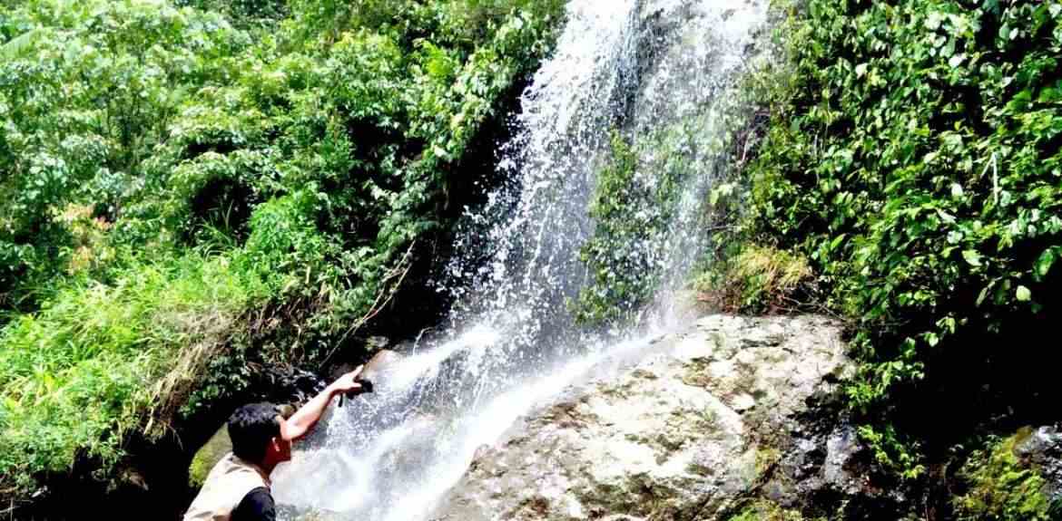 Curug Cinta Desa Cibadak Obyek Wisata Baru Bogor