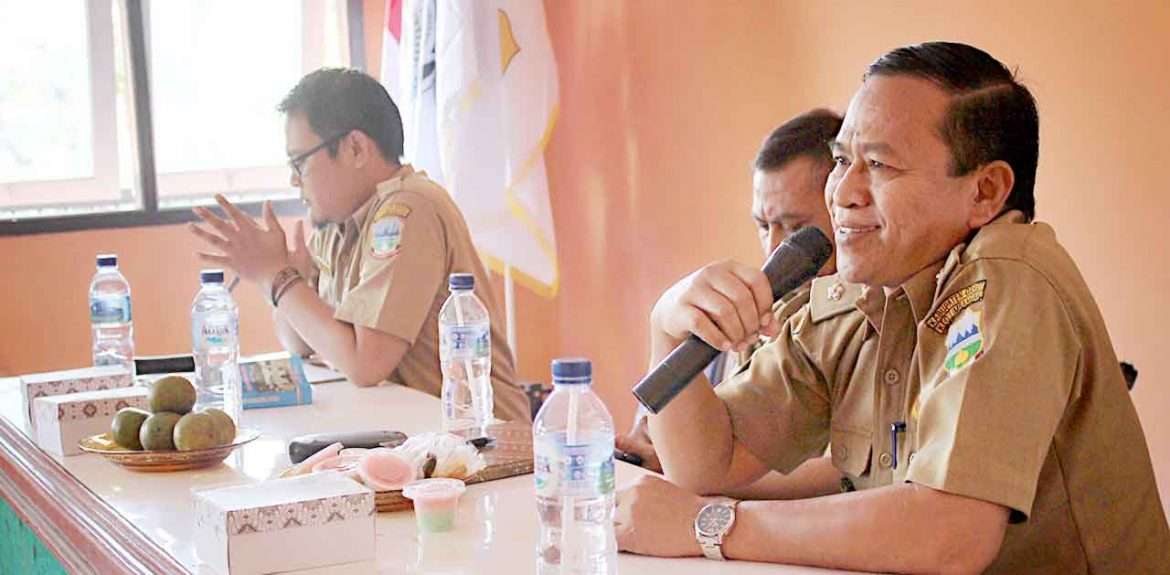 Kades Limbangan Tengah Apresiasi Guru PAUD