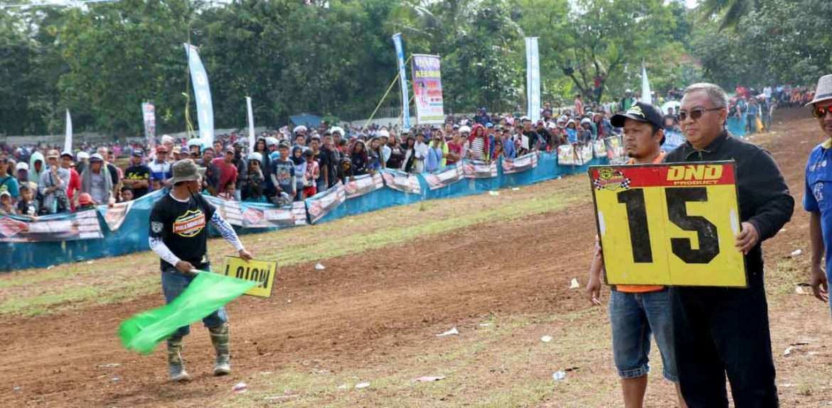 Kejuaraan Motocross dan Gasstrak Bupati Cup 2018 Resmi di Gelar
