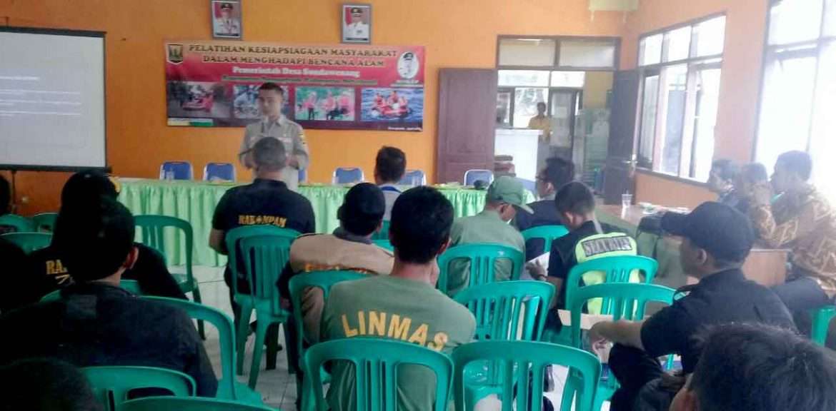 Pemdes Sundawenang Gelar Pemberdayaan Linmas dalam Rangka Antisipasi Penanggulangan Bencana