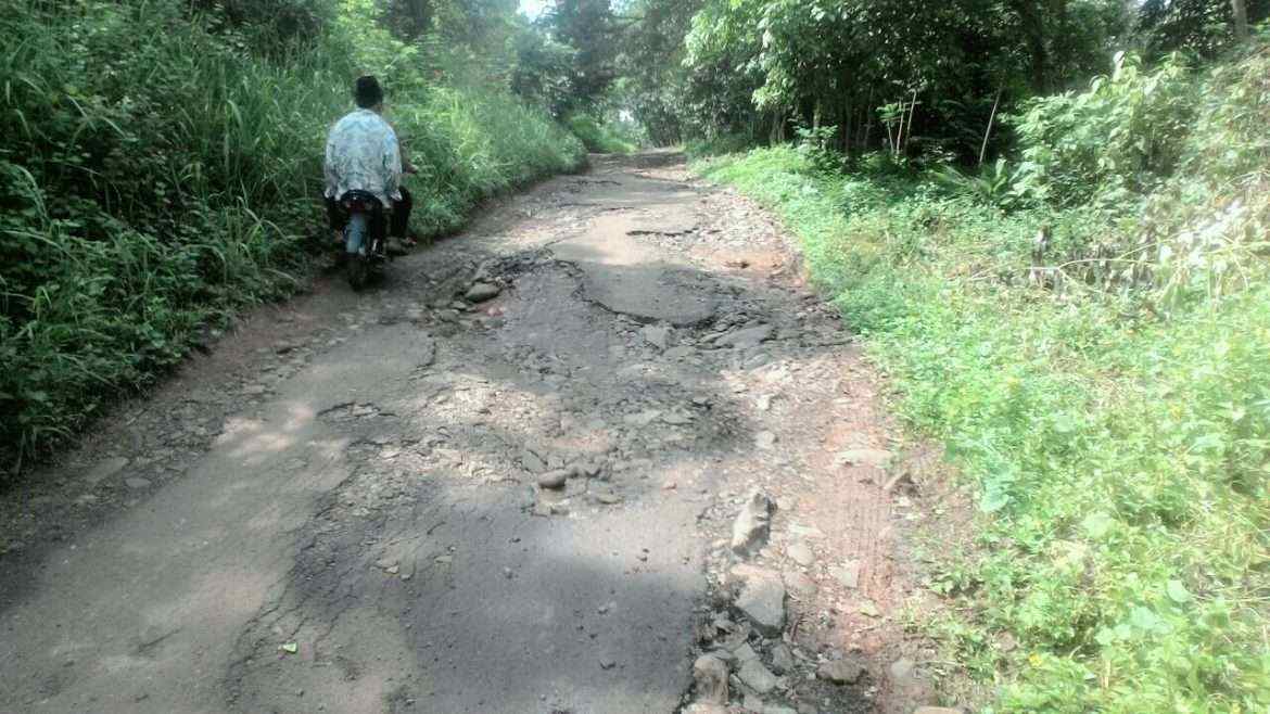 Puluhan Tahun Rusak Parah, Pemkab Serang Diduga Tutup Mata