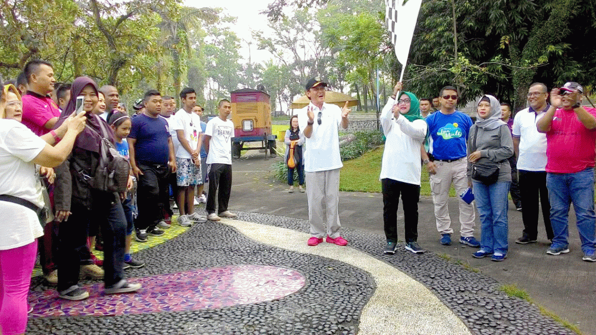Tingkatkan Sinergitas Antara Management dan Warga, Sentul City Gelar Fun Walk