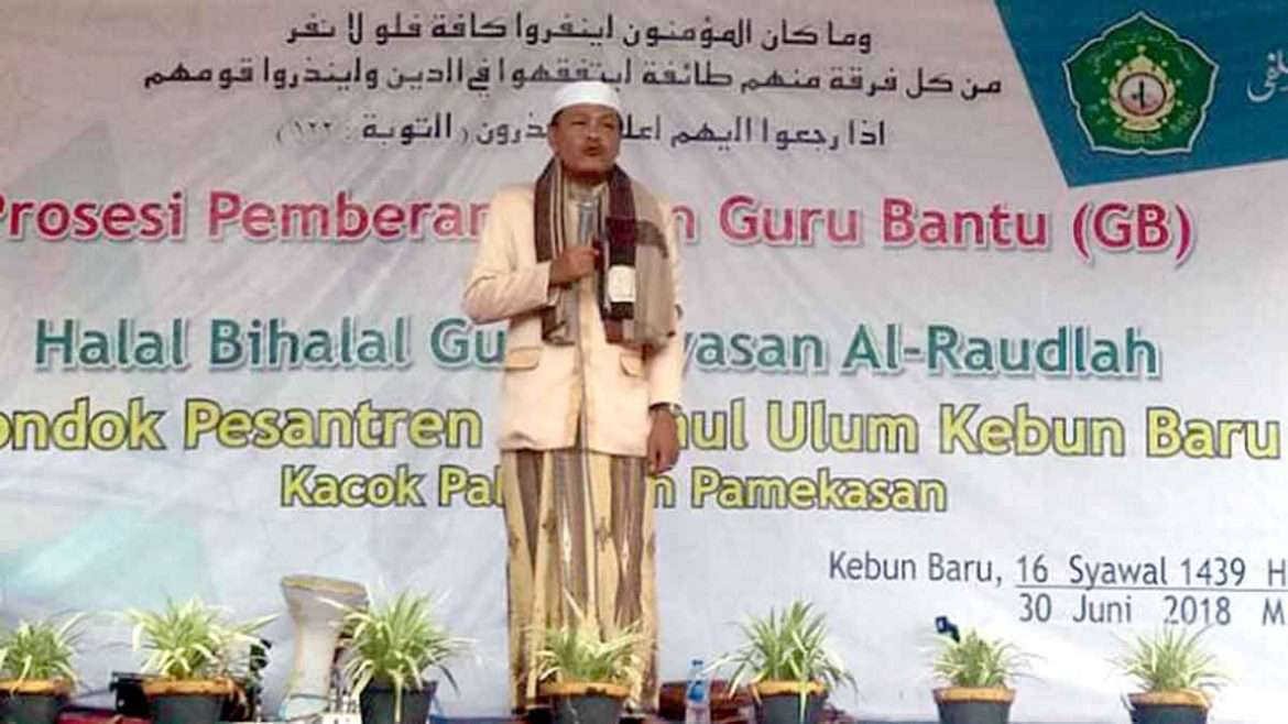Pondok Pesantren Kebun Baru Berangkatkan 60 Guru Bantu