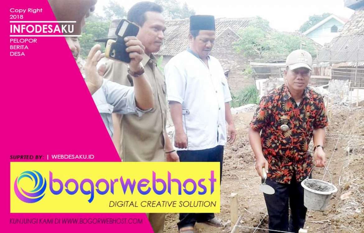 Gedung PAUD di Biayai Dana Desa, Camat Bakauheni letakan Batu Pertama