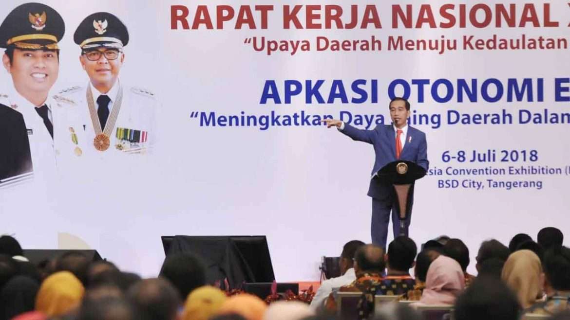 Jokowi Ingatkan Kepala Daerah Pentingnya Jaga Integritas