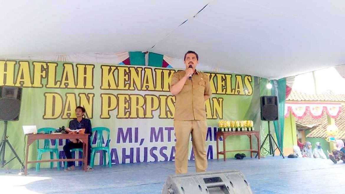 Kades Warnajati: Lembaga Pendidikan Formal Non Formal Sama saja