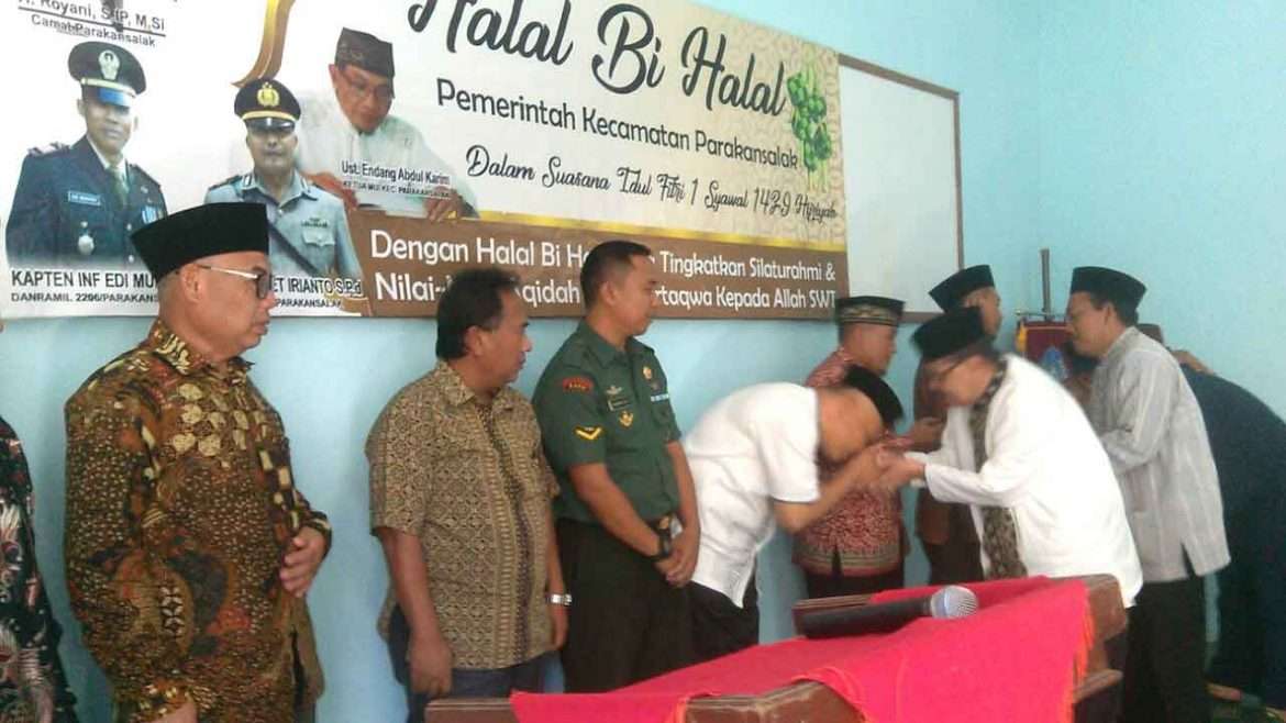 Pemerintahan Kecamatan Parakansalak Gelar Halbil