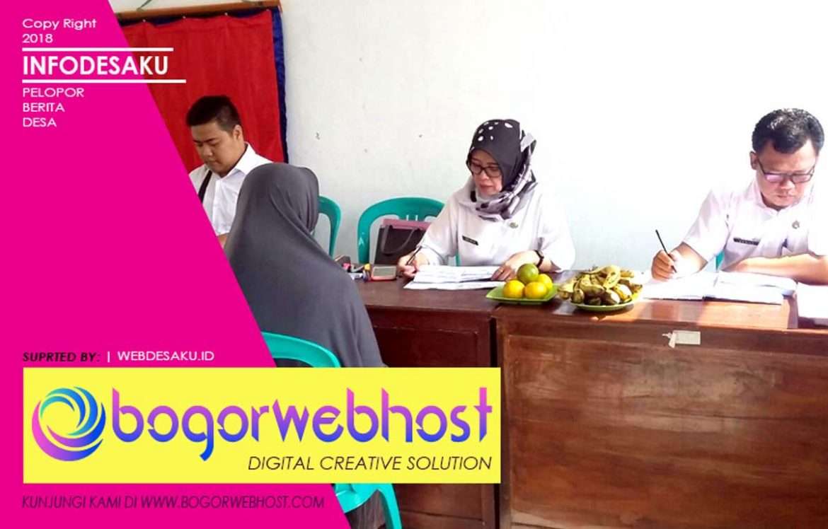 Disdukcapil Kabupaten Kuningan Rekam e-KTP Di Desa Sindangjawa
