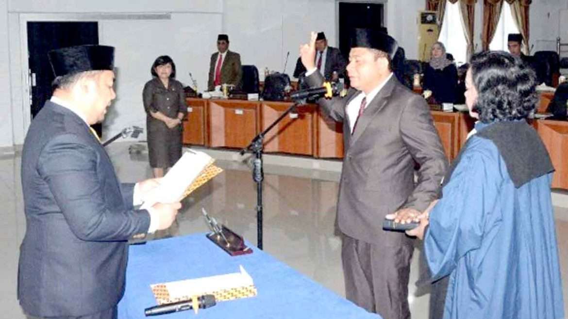 Gambo Tarigan Resmi Diangkat Menjadi PAW Anggota DPRD Deli Serdang
