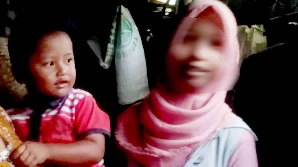 Tinggal di RTLH, Anak Yatim ini Hanya Lulusan SD