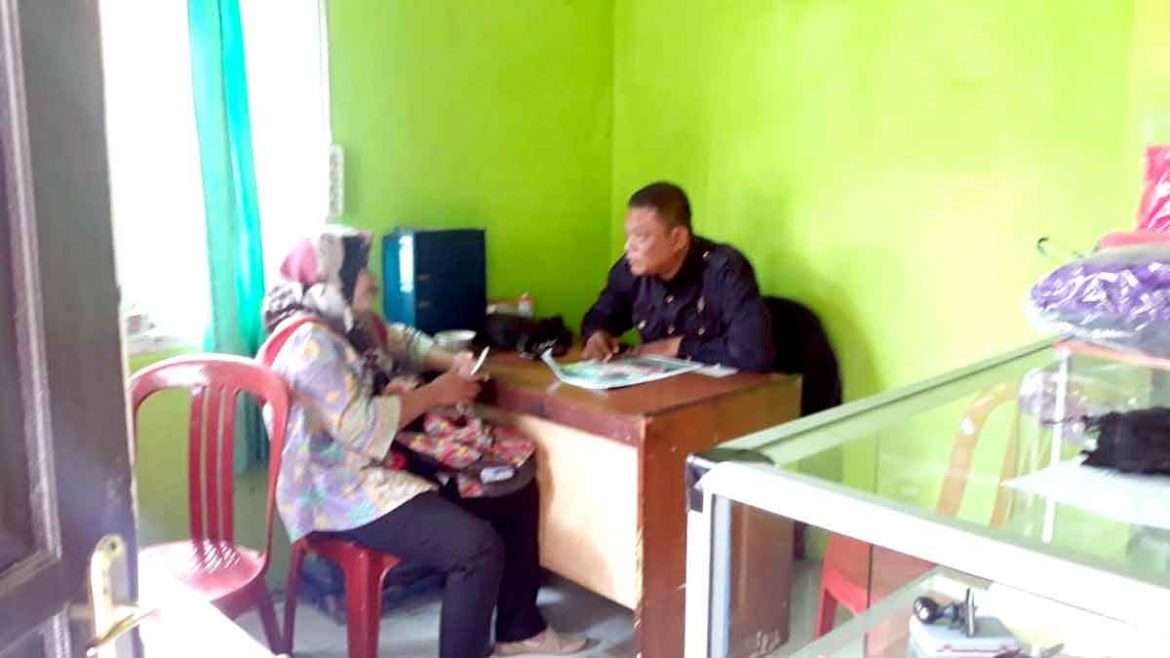 Bumdes Bangkit Karang Asem Timur Berikan Layanan Masyarakat
