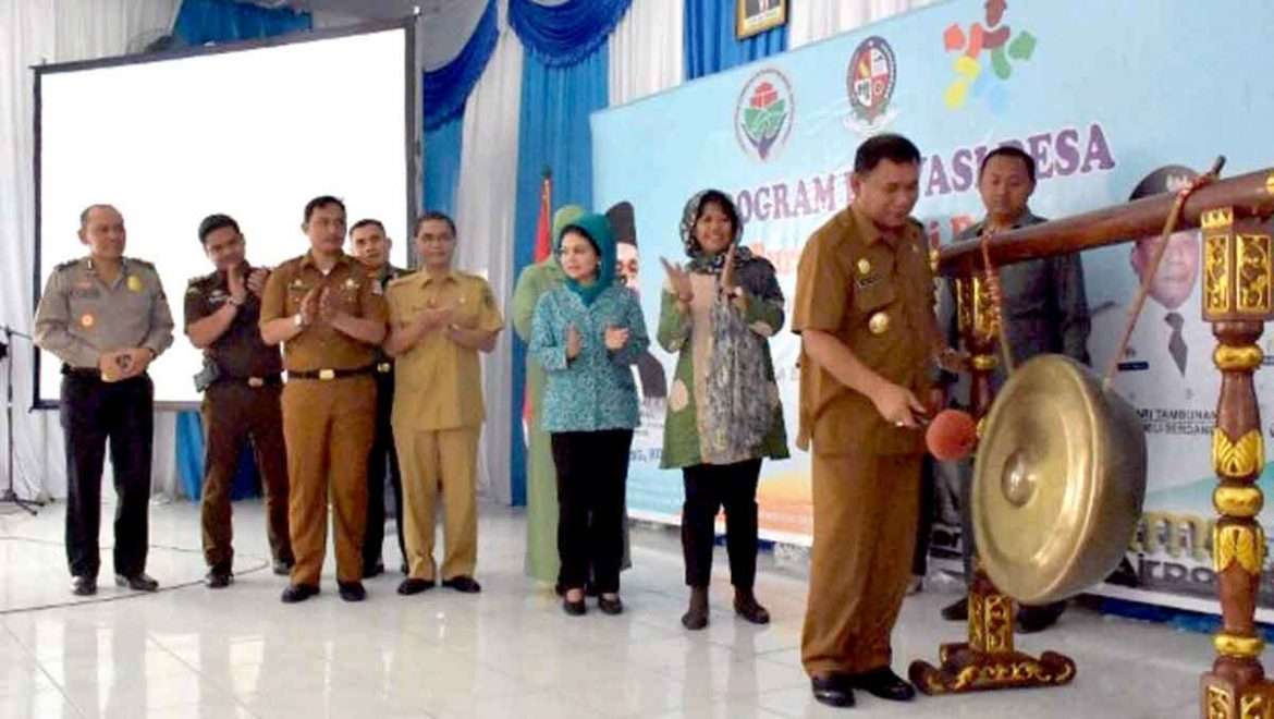 Bupati H. Ashari Tambunan Membuka Bursa Inovasi Desa Kabupaten Deli Serdang