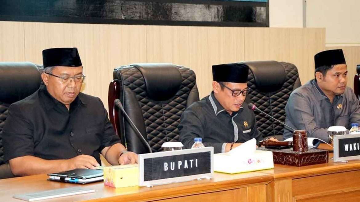 Bupati Sukabumi Hadiri Rapat Sidang Paripurna DPRD