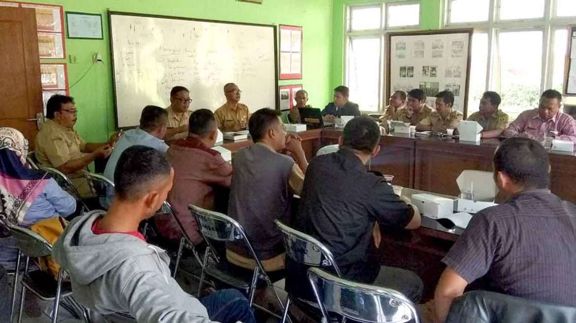 Pemerintah Kecamatan Tamansari Gelar Evaluasi Bumdes