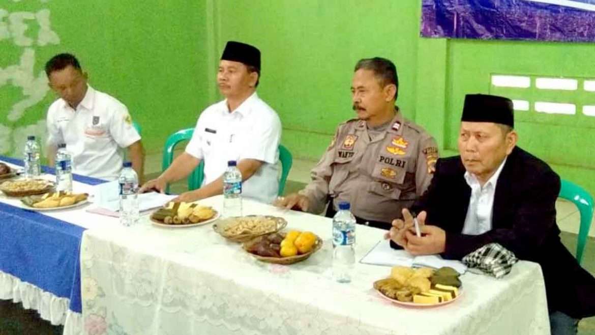 Rapat Minggon Keliling Pemerintah Kecamatan Tanjungsari Digelar di Desa Sukarasa
