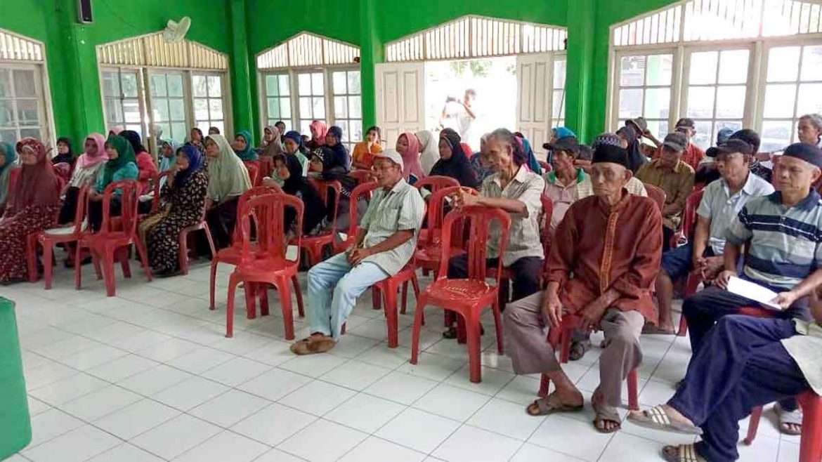 84 KPM di Desa Cipenjo Terima Rastra