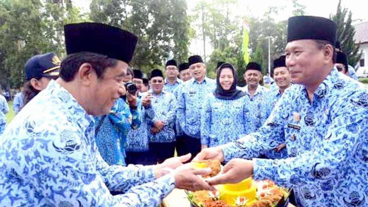 Bupati Deli Serdang, H Ashari Tambunan Pimpin HUT Korpri ke-47