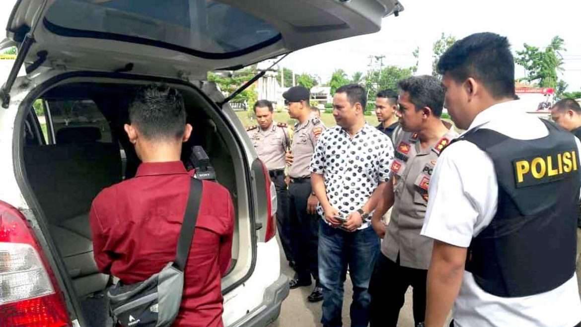 Kapolres Lampung Utara Serahkan Mobil Dufi ke Polsek Kelapa Nunggal Polres Bogor
