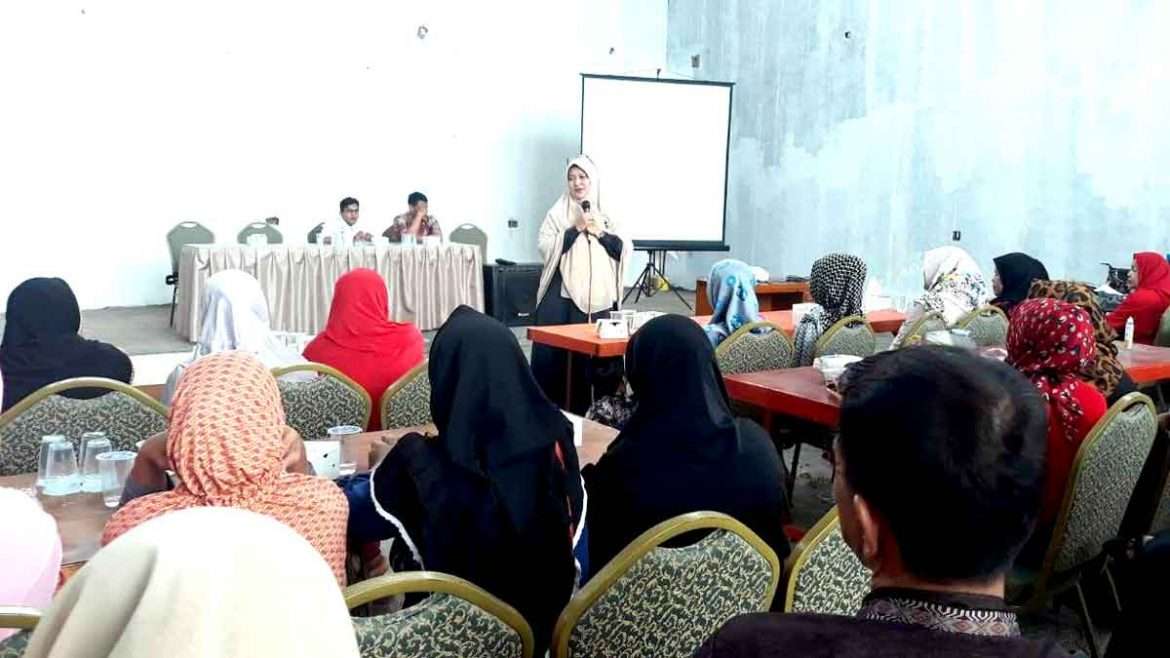 Sejumlah Keluarga Harapan Asal Cikeas Udik Ikuti Pelatihan Tata Boga