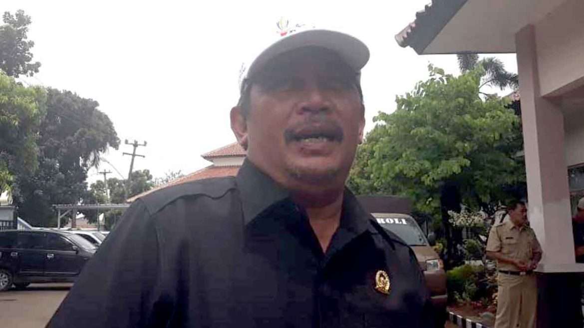 Adi Swardi Apresiasi Aksi Demo Warga Masyarakat Gunung Putri