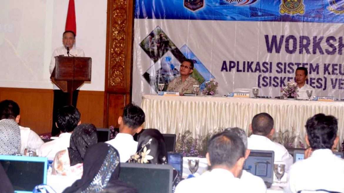Sekda Kabupaten Buka Workshop Implementasi Aplikasi Siskeudes