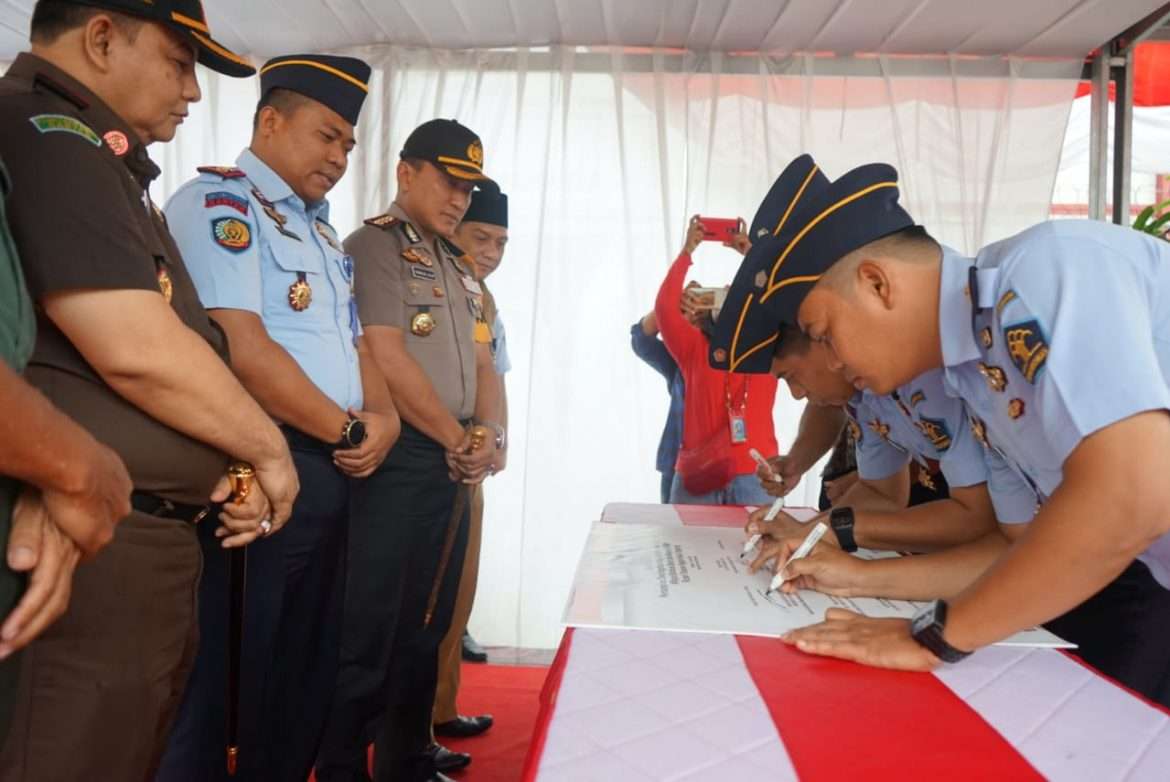 Kapolres Bersilahturahmi ke Rutan Kelas I Tangerang
