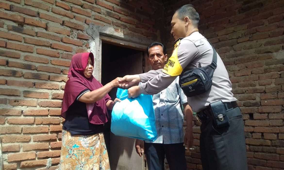 Masyarakat Apresiasi Program Bantuan Zakat yang Dicanangkan Kapolda Banten