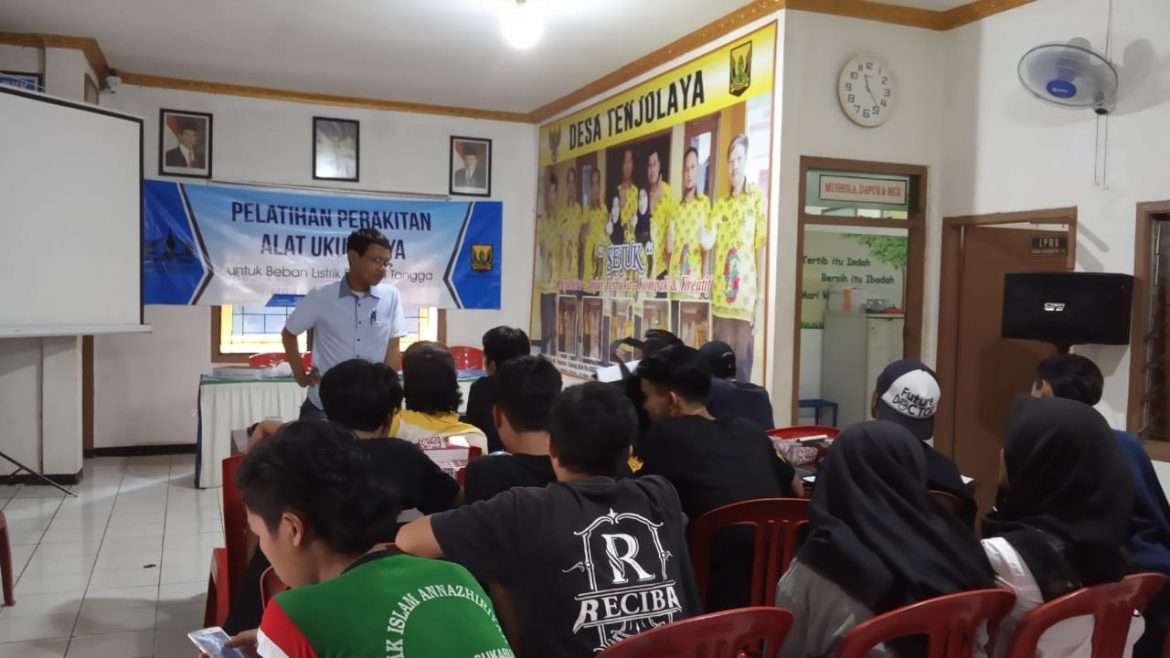 Pemdes Tenjolaya, Fasilitasi Pelatihan Elektro Dari Universitas Trisakti