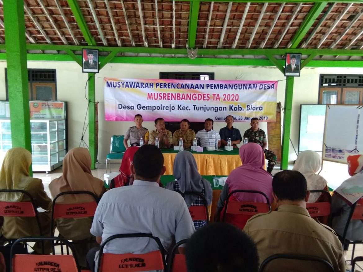 Produk Unggulan Desa Dalam Musdes Desa Gempolrejo