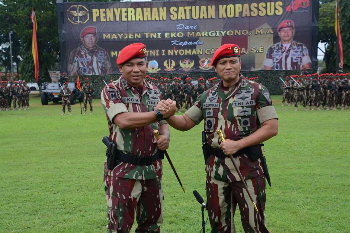 Mayjen TNI I Nyoman Cantiasa Resmi Jabat Komandan Jenderal Kopassus