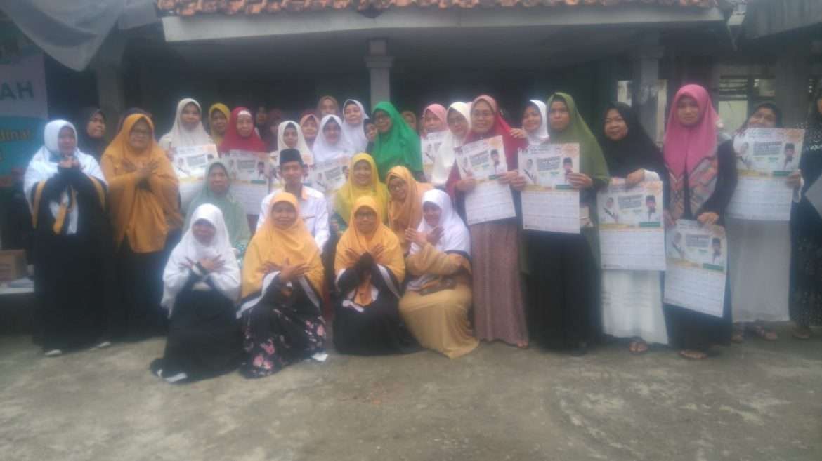 Sosialisasi 2 Caleg dari PKS Kepada Warga Kampung Kandang Pakansari