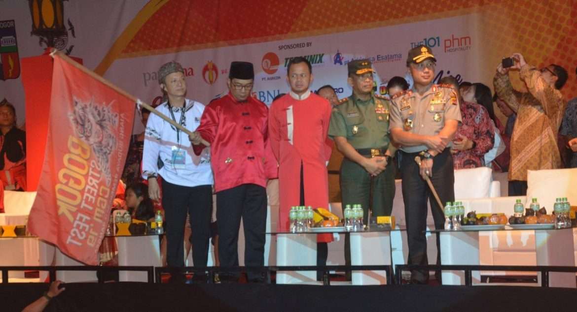 Pangdam III/Siliwangi Hadiri Parade Seni Budaya Cap Go Meh Street Festival