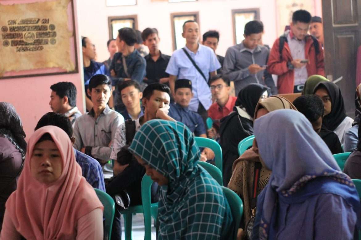 Panwascam Cibiuk Seleksi 107 Orang Calon Panwas TPS