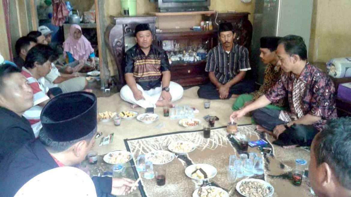 Kedatangan Lukmanudin Ar’Rasyid Disambut Baik Tokoh di Kampung Cisauk