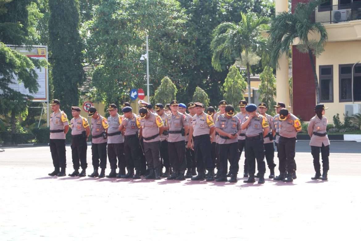 Kapolda Banten Kerahkan 48.957 Personel, Saat Apel Pergeseran Pasukan PAM TPS