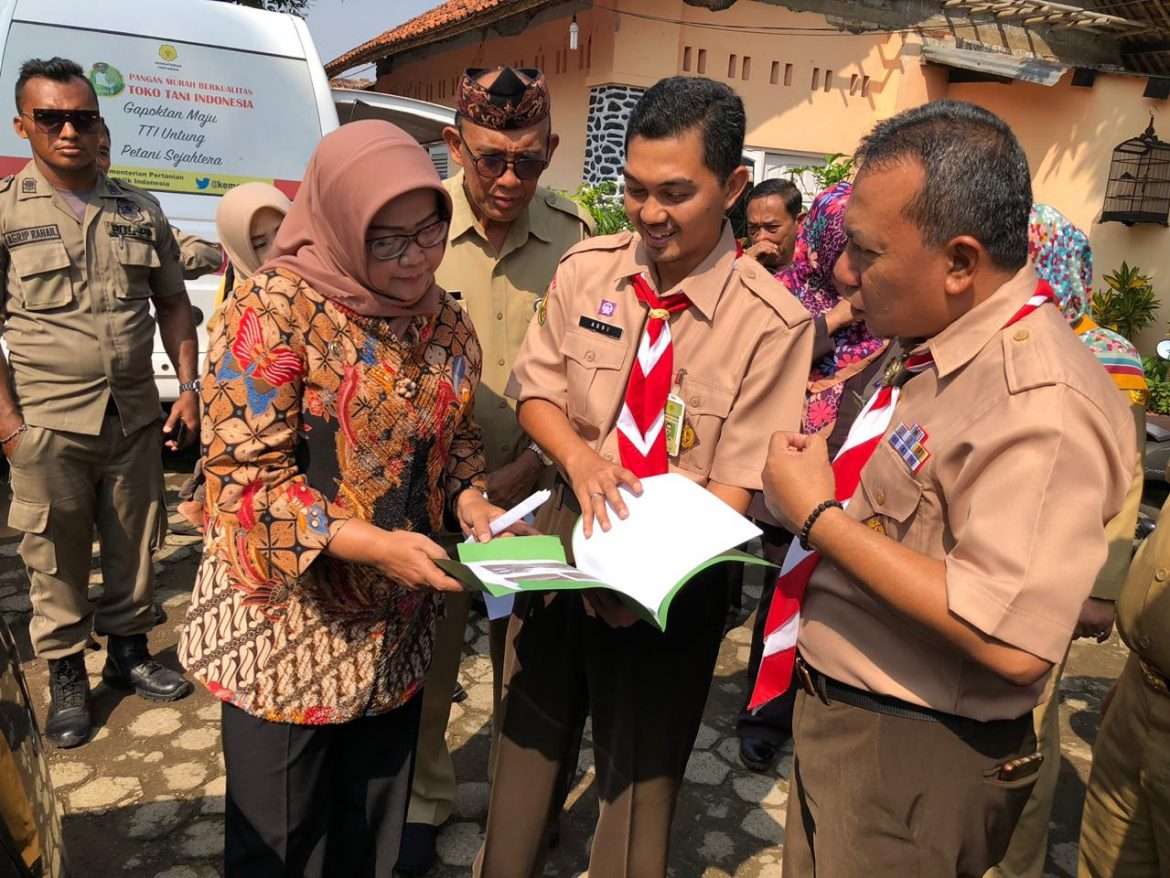 Operasi Pasar Bawang Putih DKP Kabupaten Bogor di Karadenan