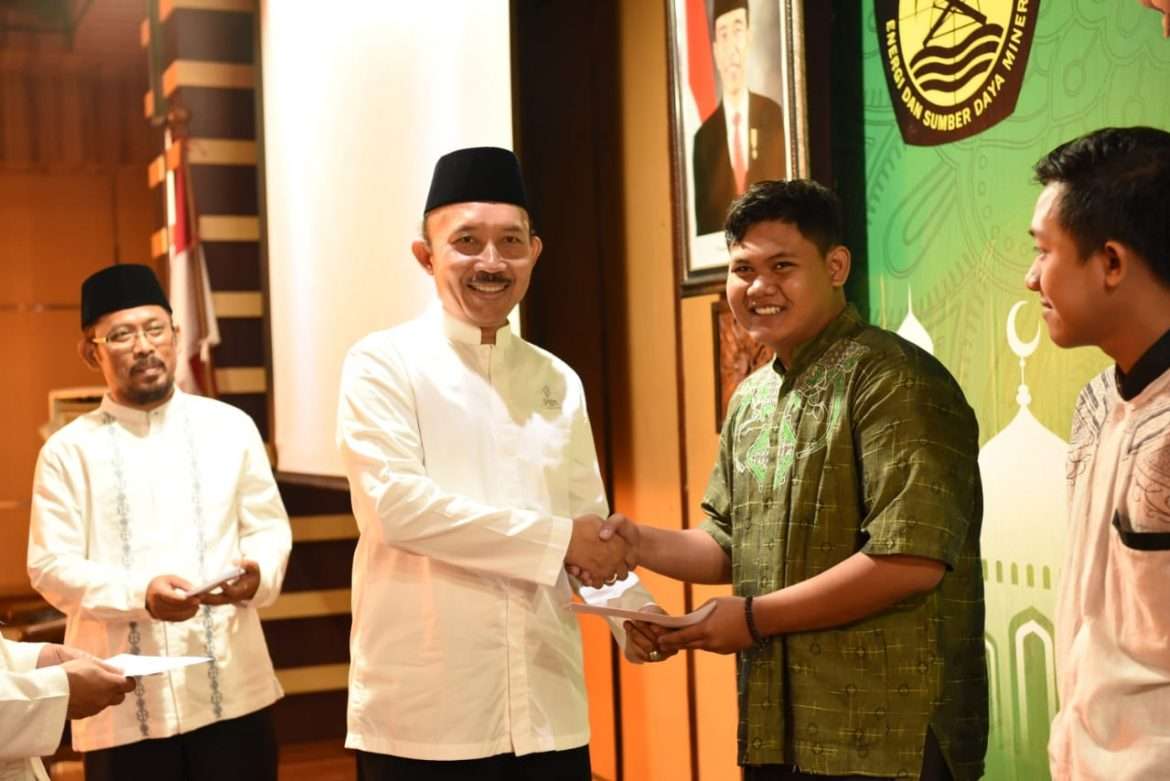 PPSDM Migas Santuni 210 Anak Yatim