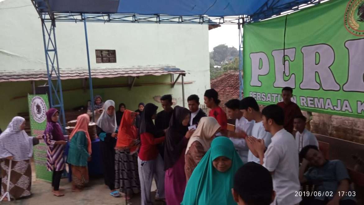 Cocok Untuk Ditiru Kalangan Melenial, Berbagi di Bulan Ramadan