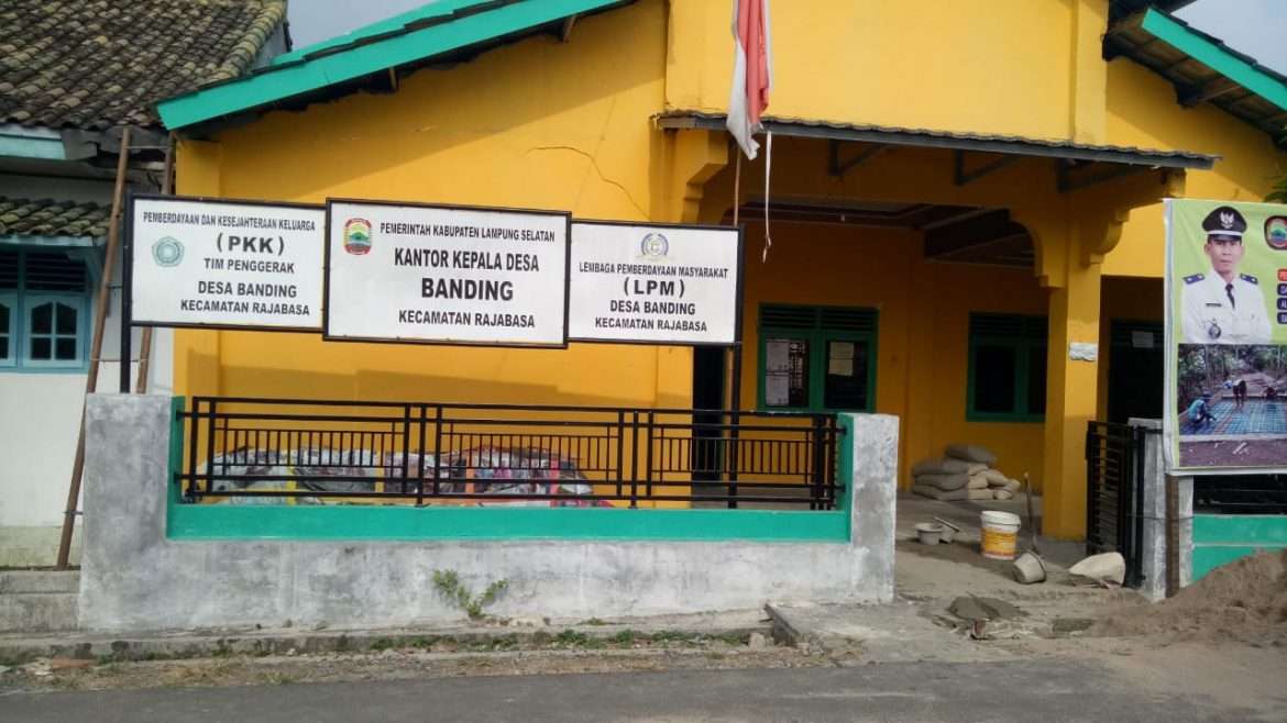 Pemerintah Desa Banding, Alokasikan Dana Desa Untuk Renovasi Kantor Desa
