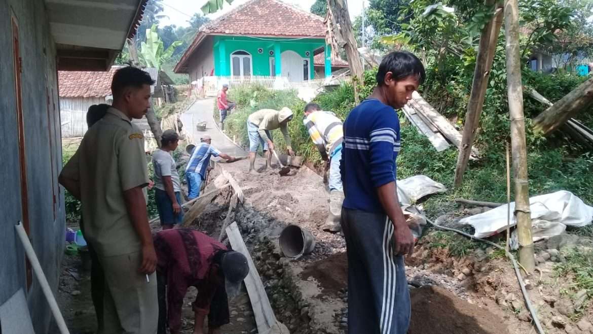 Desa Gunung Mulya Prioritaskan Pembangunan Infrastruktur Jalan