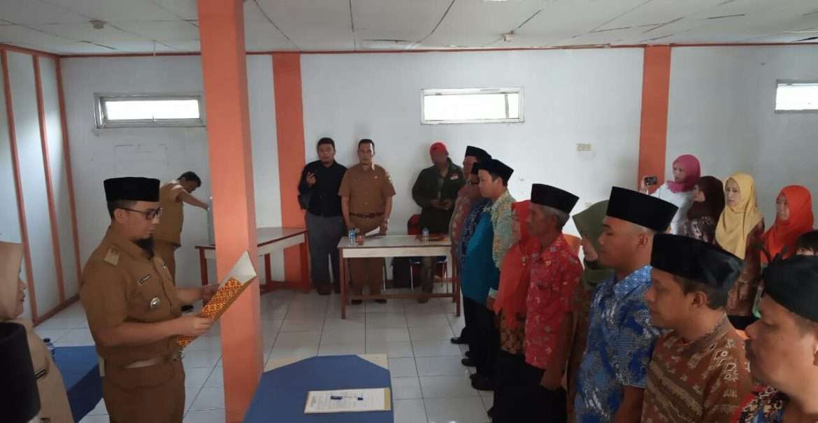 Pemdes Bojongkokosan Lakukan Pelantikan Ketua BPD
