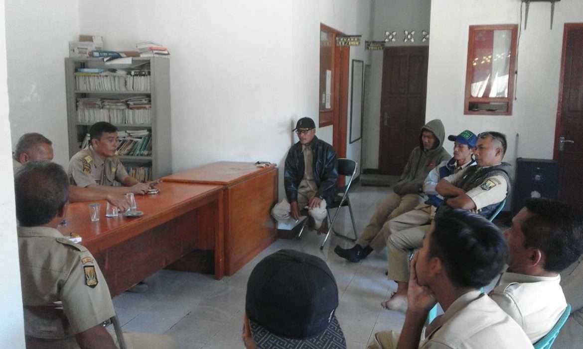 Kegiatan Rutin Rapat Mingguan Desa Sirnasari, Evaluasi Terhadap Kinerja