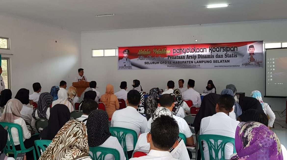 Tingkatkan Penataan Arsip Dinamis dan Statis OPD Dinas Perpustakaan Dan Kearsipan Adakan Pelatihan Kearsipan