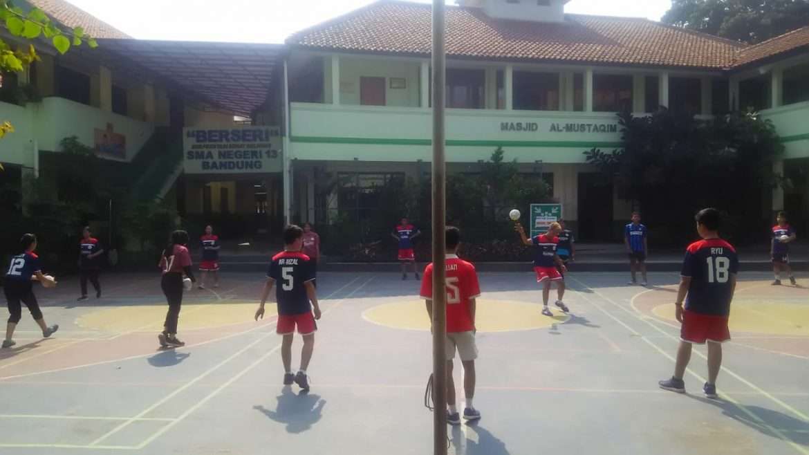 PPDB Usai, Tak Puas Dengan Zonasi Orang Tua Keluhkan Sistem Penerimaan Berkas SMA 13 Bandung