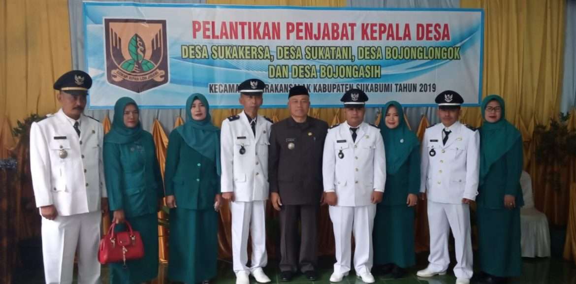 Kecamatam Parakansalak Lantik Empat Pejabat Sementara Kepala Desa 2019