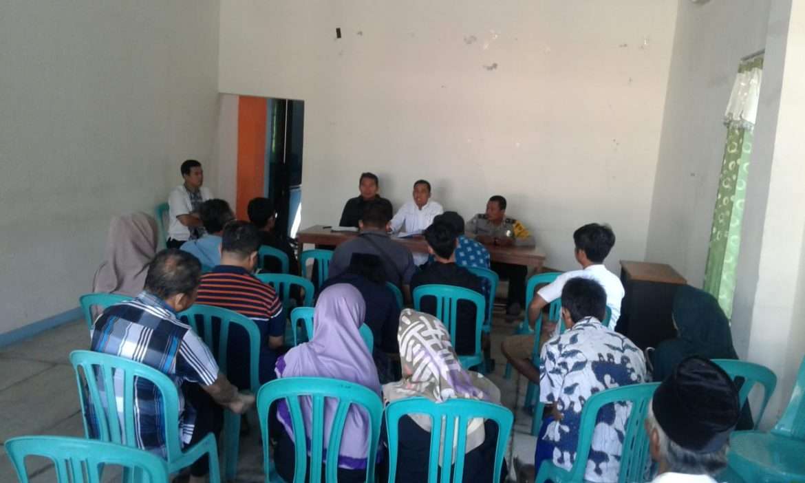 Pemdes Desa Sanja Bersinergi Dengan Bhabinkamtibmas Realisasikan RTLH